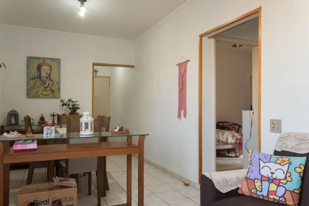 Apartamento à venda com 67m², 2 quartos e 1 vagaSala