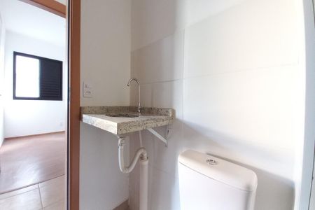 Apartamento para alugar com 48m², 2 quartos e 1 vaga Apartamento para alugar com 48m², 2 quartos e 1 vagaBanheiro