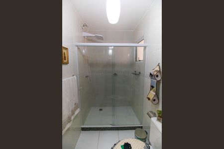 Casa à venda com 195m², 3 quartos e 2 vagas Casa à venda com 195m², 3 quartos e 2 vagasBanheiro Social