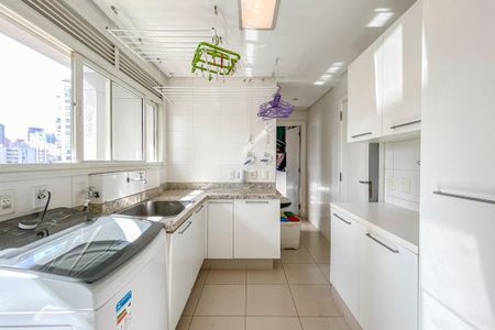 Apartamento à venda com 310m², 4 quartos e 5 vagasÁrea de Serviço