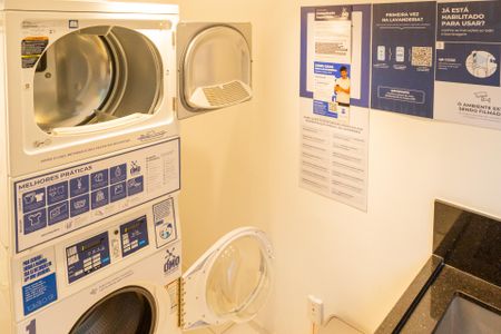 Apartamento para alugar com 37m², 2 quartos e sem vagaLavanderia compartilhada