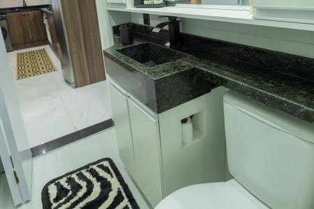 Apartamento para alugar com 37m², 2 quartos e sem vagaBanheiro