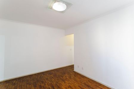 Apartamento à venda com 70m², 2 quartos e 1 vagaSala