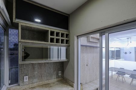 Apartamento para alugar com 70m², 3 quartos e 1 vagaSacada