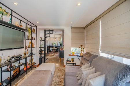 Apartamento para alugar com 196m², 4 quartos e 2 vagasSala