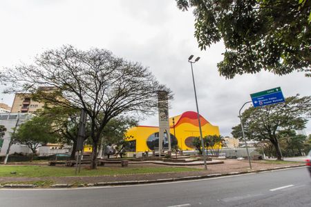 Apartamento à venda com 77m², 2 quartos e 1 vagaVista da Rua