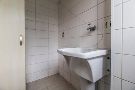 Apartamento à venda com 77m², 2 quartos e 1 vaga Apartamento à venda com 77m², 2 quartos e 1 vagaÁrea de Serviço