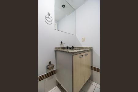 Apartamento à venda com 77m², 2 quartos e 1 vaga Apartamento à venda com 77m², 2 quartos e 1 vagaBanheiro 2