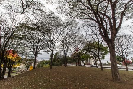 Apartamento à venda com 77m², 2 quartos e 1 vagaVista da Rua