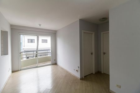 Apartamento à venda com 77m², 2 quartos e 1 vaga Apartamento à venda com 77m², 2 quartos e 1 vagaSala de TV