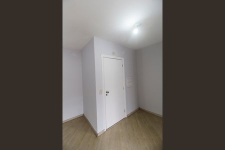 Apartamento à venda com 77m², 2 quartos e 1 vaga Apartamento à venda com 77m², 2 quartos e 1 vagaEntrada