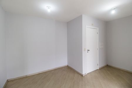 Apartamento à venda com 77m², 2 quartos e 1 vaga Apartamento à venda com 77m², 2 quartos e 1 vagaSala de Jantar