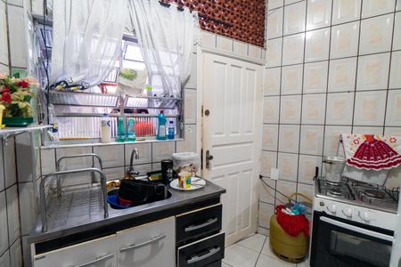 Casa à venda com 162m², 4 quartos e 1 vaga Casa à venda com 162m², 4 quartos e 1 vagaCasa 3 - Cozinha