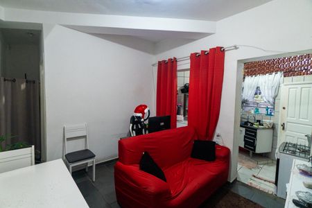 Casa à venda com 162m², 4 quartos e 1 vaga Casa à venda com 162m², 4 quartos e 1 vagaCasa 3 - Sala