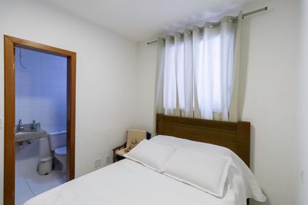 Apartamento à venda com 123m², 3 quartos e 1 vaga Apartamento à venda com 123m², 3 quartos e 1 vagaSuíte