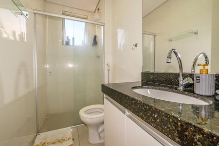 Apartamento à venda com 58m², 1 quarto e 2 vagasBanheiro