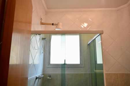 Casa à venda com 200m², 4 quartos e 4 vagasBanheiro Social