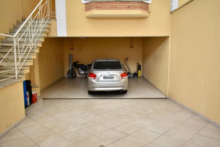 Casa à venda com 200m², 4 quartos e 4 vagasGaragem