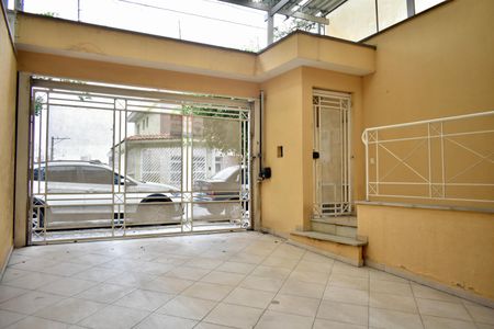Casa à venda com 200m², 4 quartos e 4 vagasGaragem