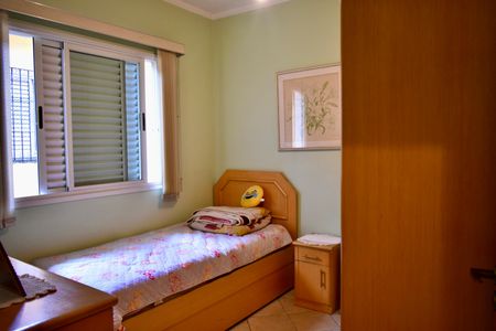 Casa à venda com 200m², 4 quartos e 4 vagasQuarto 2