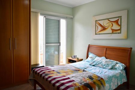 Casa à venda com 200m², 4 quartos e 4 vagasSuíte 1