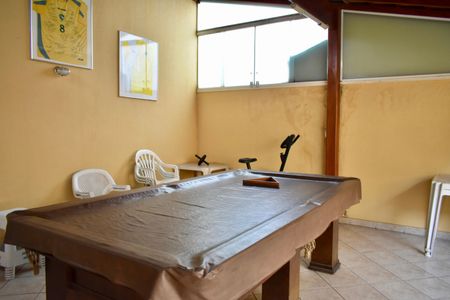 Casa à venda com 200m², 4 quartos e 4 vagasSalão de jogos