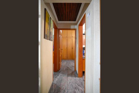 Casa à venda com 254m², 2 quartos e 4 vagasCorredor