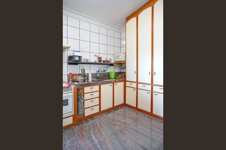 Casa à venda com 254m², 2 quartos e 4 vagasCozinha