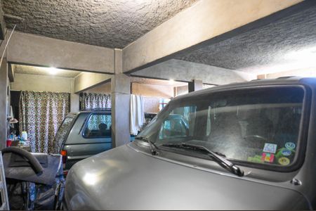 Casa à venda com 254m², 2 quartos e 4 vagasGaragem