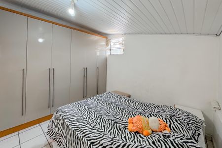 Casa à venda com 210m², 3 quartos e sem vagaQuarto - Casa 3