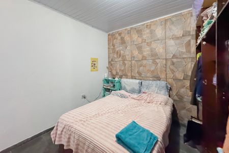 Casa à venda com 210m², 3 quartos e sem vagaQuarto - Casa 1