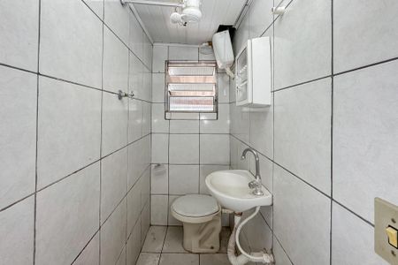 Casa à venda com 210m², 3 quartos e sem vagaBanheiro - Casa 2