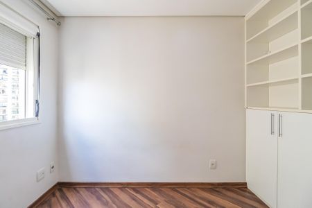 Apartamento à venda com 94m², 3 quartos e 1 vaga Apartamento à venda com 94m², 3 quartos e 1 vagaSuíte