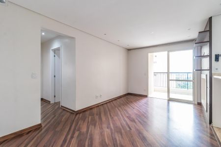 Apartamento à venda com 94m², 3 quartos e 1 vaga Apartamento à venda com 94m², 3 quartos e 1 vagaSala