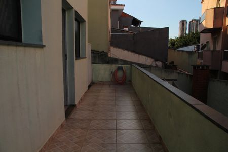 Casa à venda com 276m², 4 quartos e 4 vagasVaranda Área de Serviço
