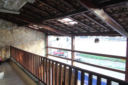 Casa à venda com 276m², 4 quartos e 4 vagasVaranda da Suíte