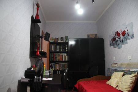 Casa à venda com 276m², 4 quartos e 4 vagasQuarto de Serviço