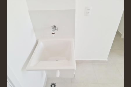 Apartamento à venda com 34m², 2 quartos e sem vagaSala e Cozinha integrada