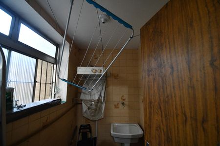 Apartamento à venda com 64m², 1 quarto e sem vagaÁrea de Serviço