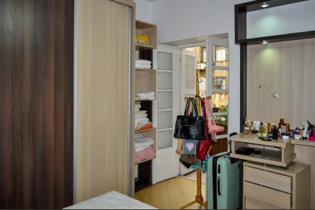 Apartamento à venda com 105m², 3 quartos e sem vagaQuarto 1 