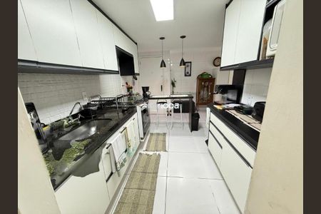 Apartamento à venda com 201m², 4 quartos e 2 vagas