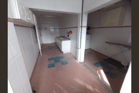 Apartamento à venda com 126m², 4 quartos e 2 vagas