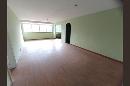 Apartamento à venda com 126m², 4 quartos e 2 vagas