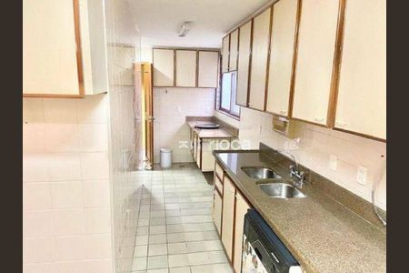 Casa à venda com 420m², 4 quartos e 2 vagas