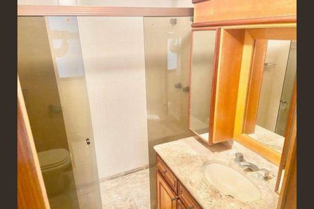 Casa à venda com 420m², 4 quartos e 2 vagas