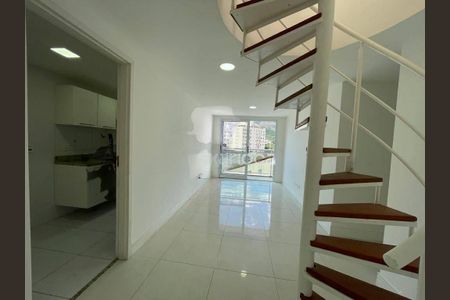 Apartamento à venda com 138m², 2 quartos e 2 vagas