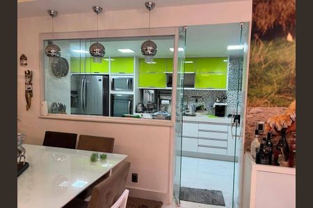 Apartamento à venda com 143m², 3 quartos e 2 vagas