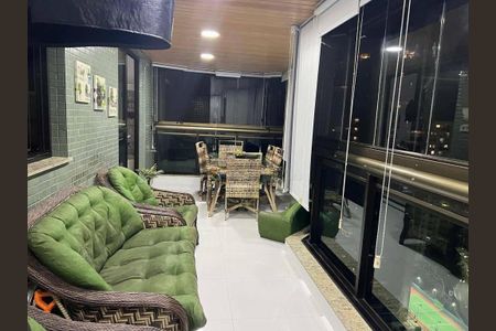 Apartamento à venda com 143m², 3 quartos e 2 vagas