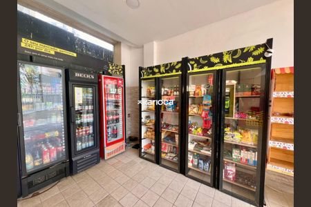 Apartamento à venda com 77m², 3 quartos e 1 vaga