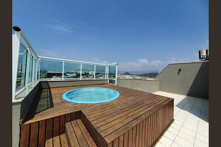 Apartamento à venda com 170m², 3 quartos e 3 vagas